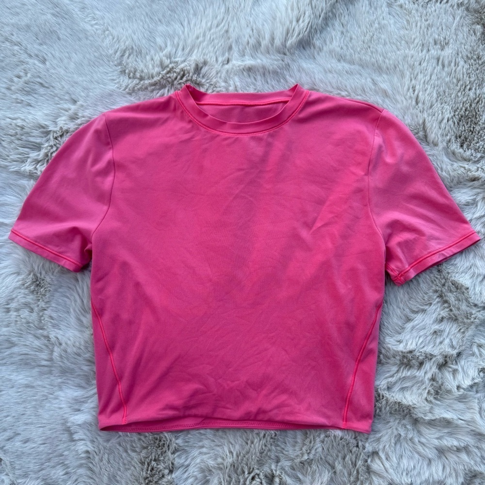 Lululemon Wundermost Ultra-Soft Nulu Crewneck Cropped T-Shirt Size Small